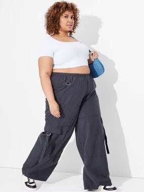 Wild Fable Gray Charcoal Wide-Leg Cargo Pants women’s size XXL.